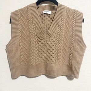 Aritzia Babaton Tan Cable Knit 100% Merino wool vest size medium